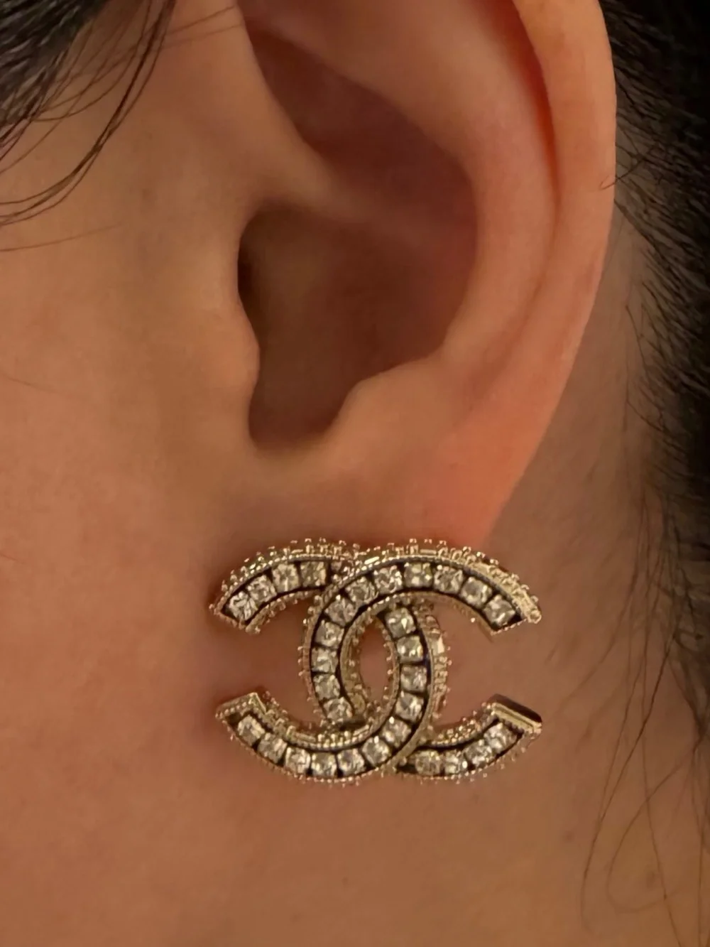 CHANEL please like